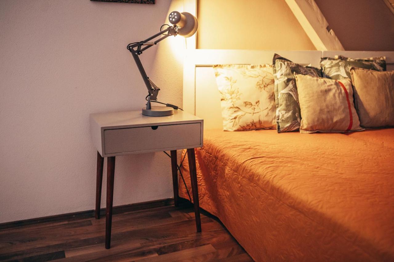Apartmany Rudik เชเลซนารูดา ภายนอก รูปภาพ